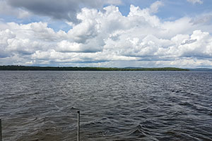 Accès à notre quai sur le Lac Nominingue